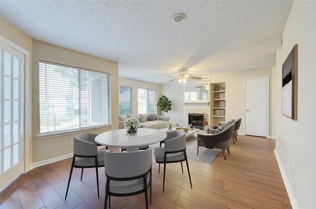 $1,450 | 12200 Overbrook Lane, Unit 31A, Houston, TX 77077