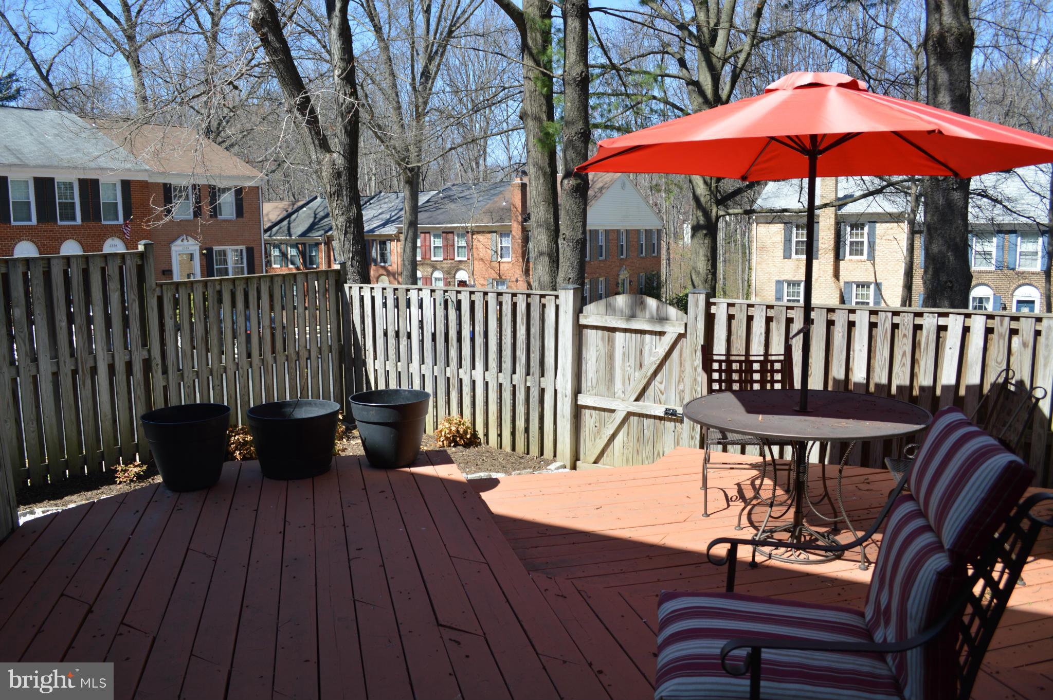 11878 Abercorn Court Reston, VA 20191 - Photo 13 of 13 Exterior (Rear)