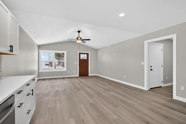 $299,900 | 13945 Northmoor Drive, Cement City, MI 49233