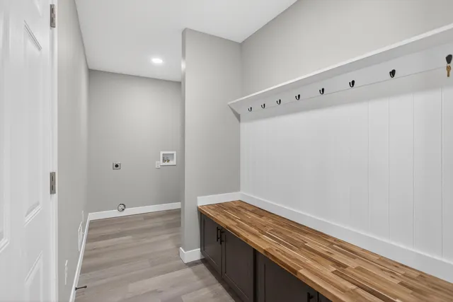 $299,900 | 13945 Northmoor Drive, Cement City, MI 49233