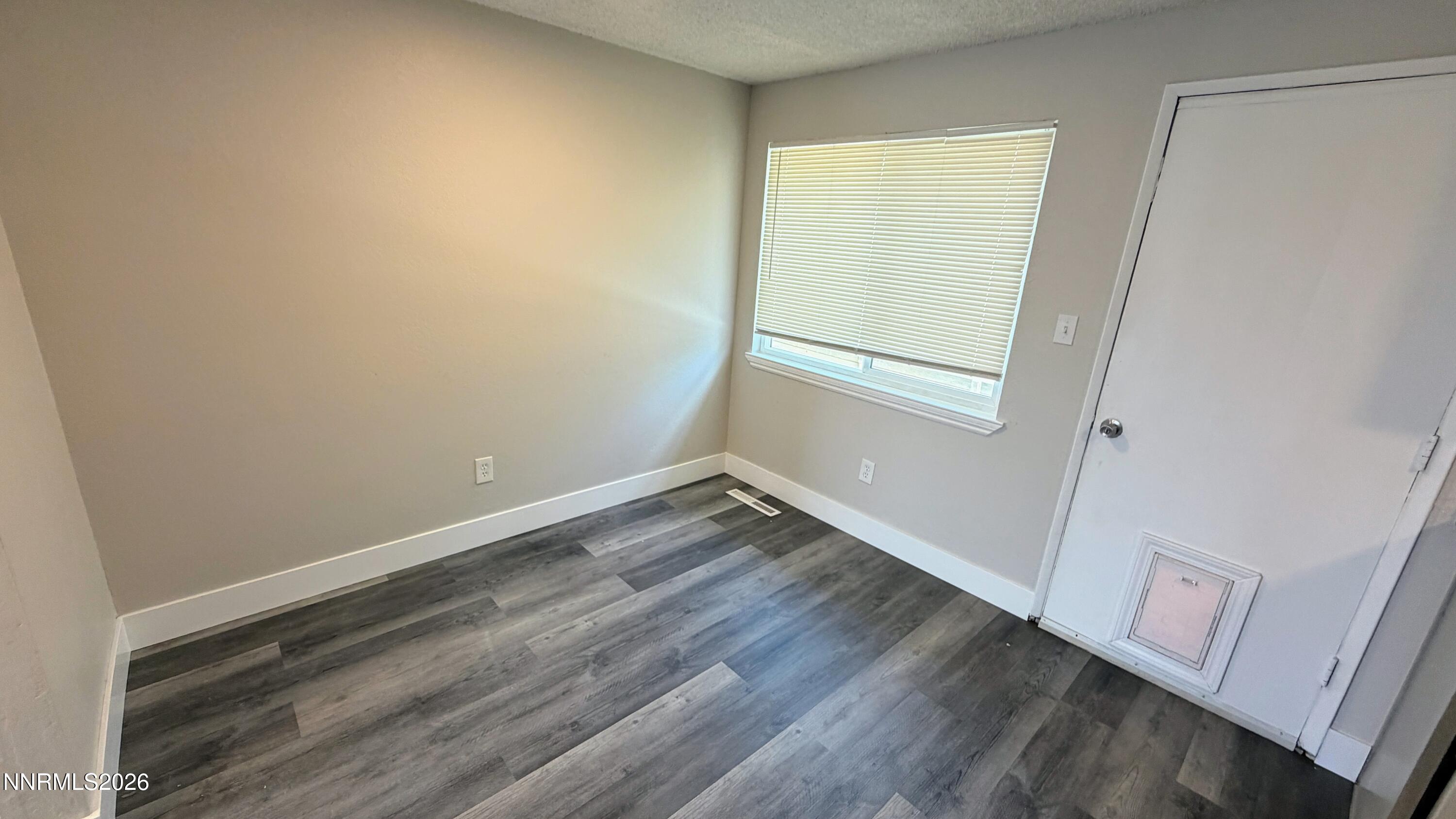 13200 Mt Babcock Street Reno, NV 89506 - Photo 14 of 18 IMG_1604