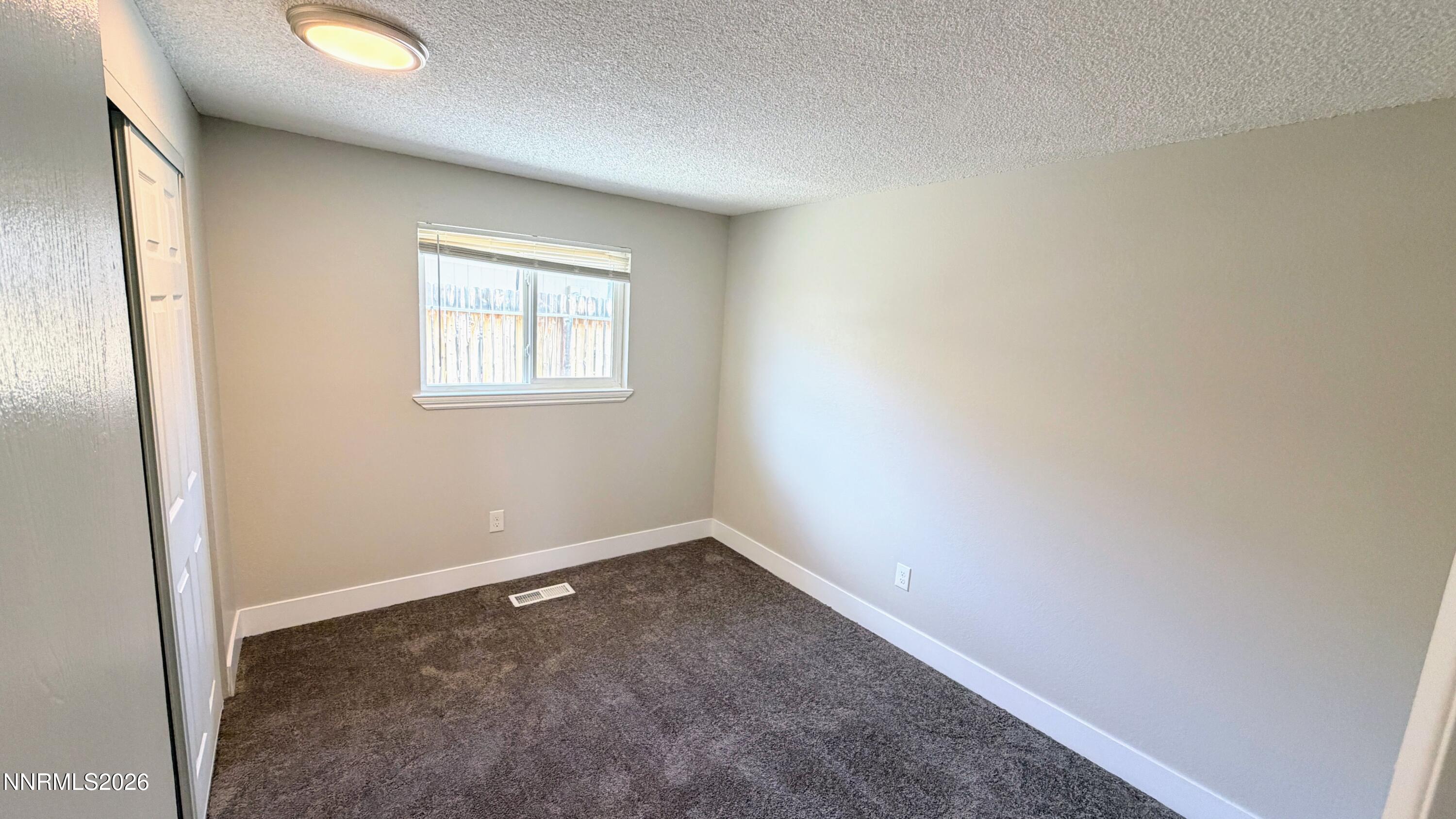 13200 Mt Babcock Street Reno, NV 89506 - Photo 6 of 18 IMG_1609