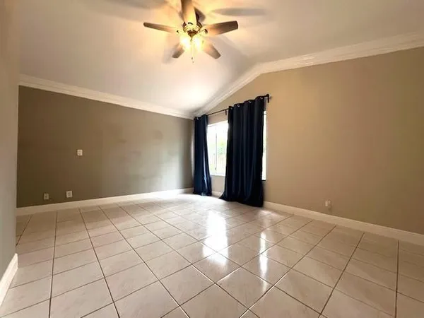 $3,900 | 10110 Northwest 5th Street, Plantation, FL 33324