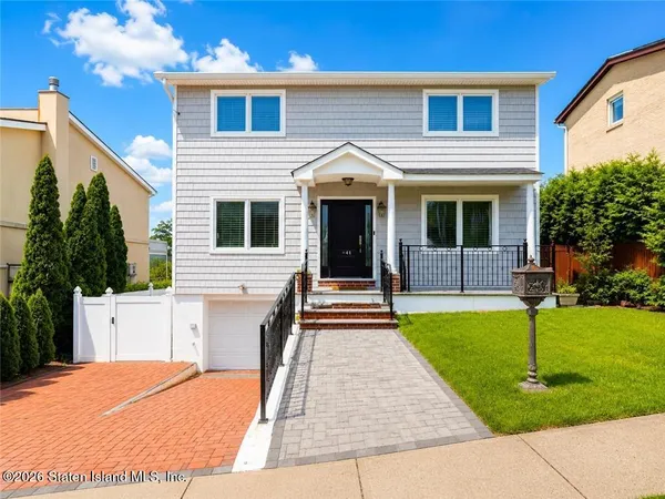 $1,135,000 | 41 Ridge Avenue | Concord