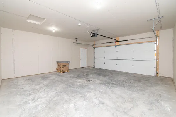 $383,888 | 2566 69th Avenue South, Fargo, ND 58104