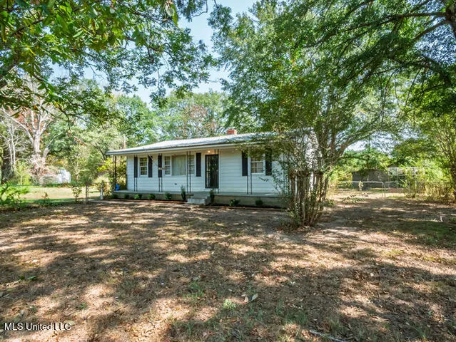$165,000 | 2617 Belmont Road, Sardis, MS 38666