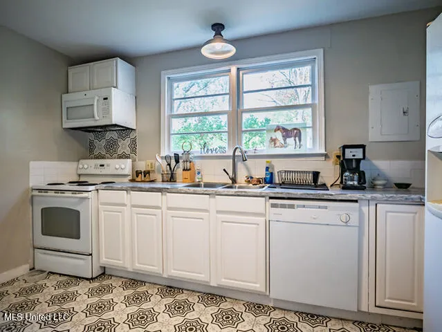 $165,000 | 2617 Belmont Road, Sardis, MS 38666