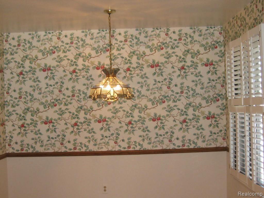 519 Tennyson, Unit 23 Rochester Hills, MI 48307 - Photo 11 of 33