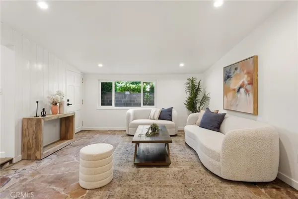 $1,225,000 | 6539 Noble Avenue, Van Nuys, CA 91411