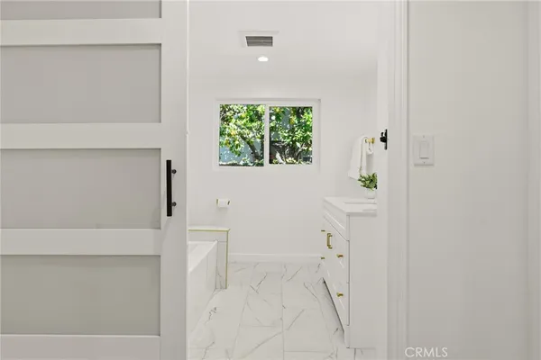 $1,225,000 | 6539 Noble Avenue, Van Nuys, CA 91411