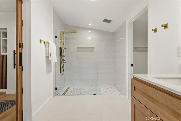 $1,225,000 | 6539 Noble Avenue, Van Nuys, CA 91411