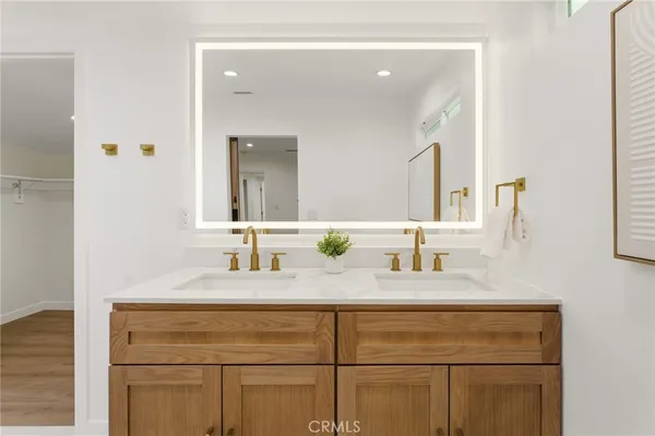$1,225,000 | 6539 Noble Avenue, Van Nuys, CA 91411