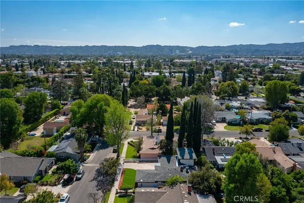 $1,225,000 | 6539 Noble Avenue, Van Nuys, CA 91411