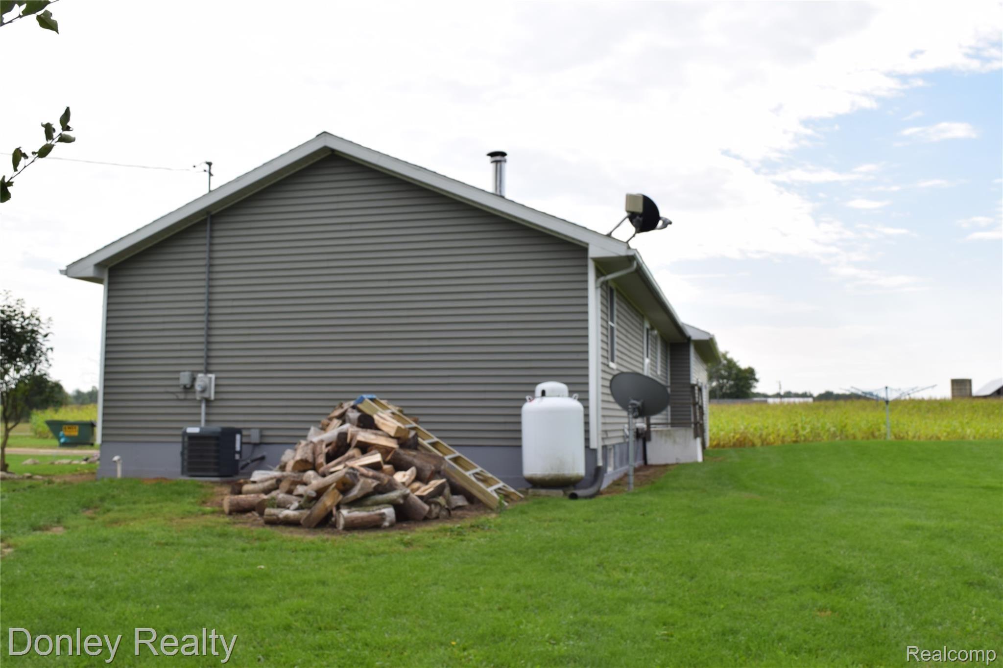 4600 McCready Road Marlette, MI 48453 - Photo 42 of 49 DSC_4063.JPG