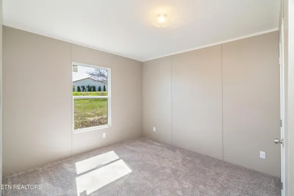 $1,700 | 456 West Outer Drive, Oak Ridge, TN 37830