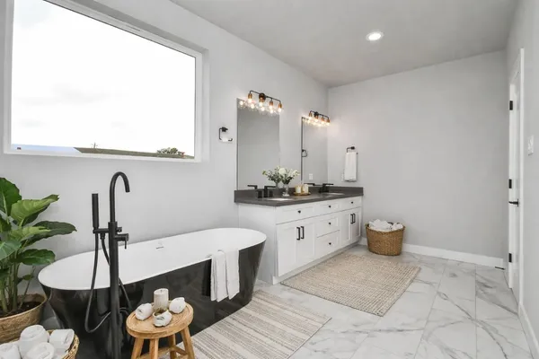 $364,000 | 6817 Peerless Street, Houston, TX 77021
