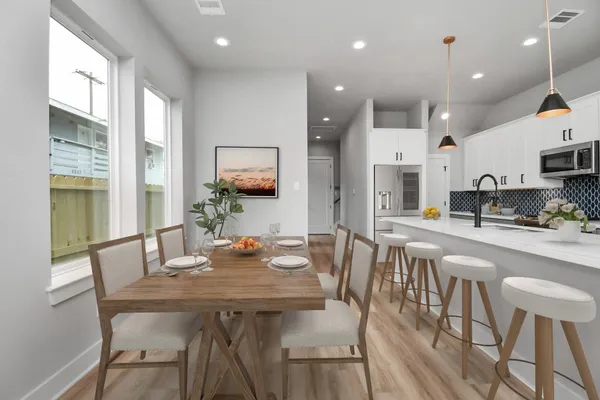 $364,000 | 6817 Peerless Street, Houston, TX 77021