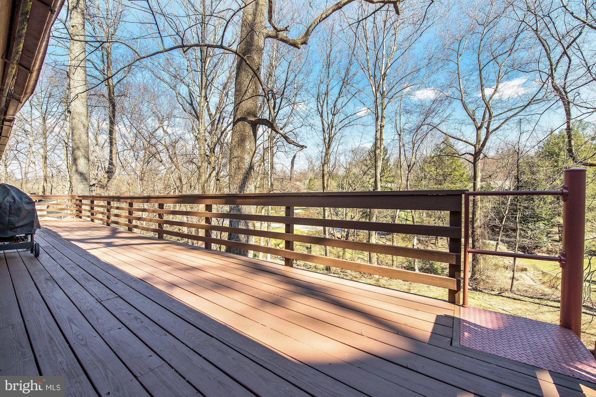 981 Saigon Road McLean, VA 22102 - Photo 42 of 46 Deck off Great Room - wooded views