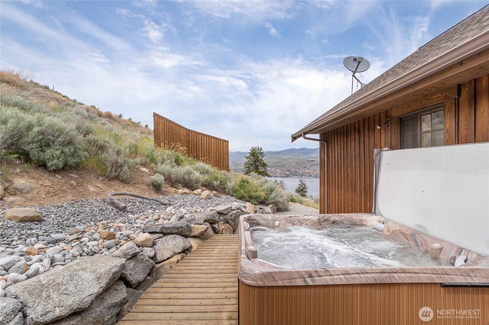 240 Little Butte Ranch Road Chelan, WA 98816 - Photo 21 of 39