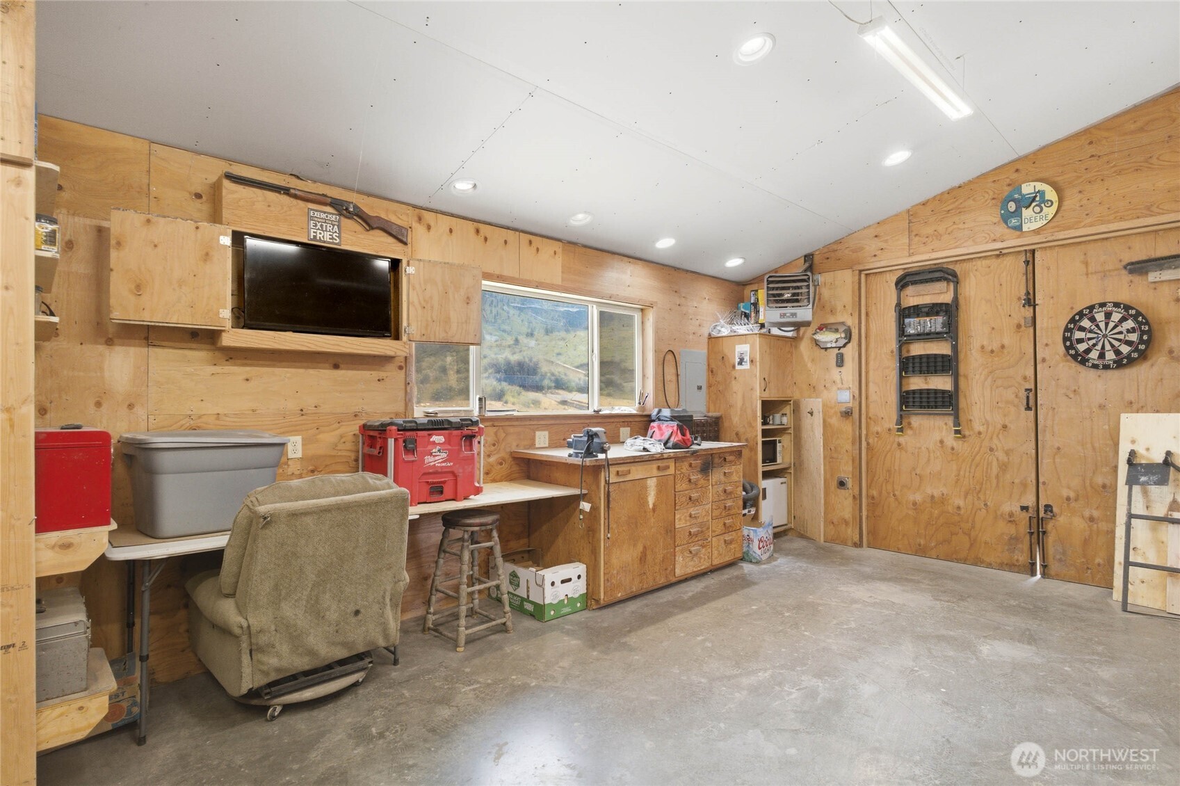 240 Little Butte Ranch Road Chelan, WA 98816 - Photo 34 of 39