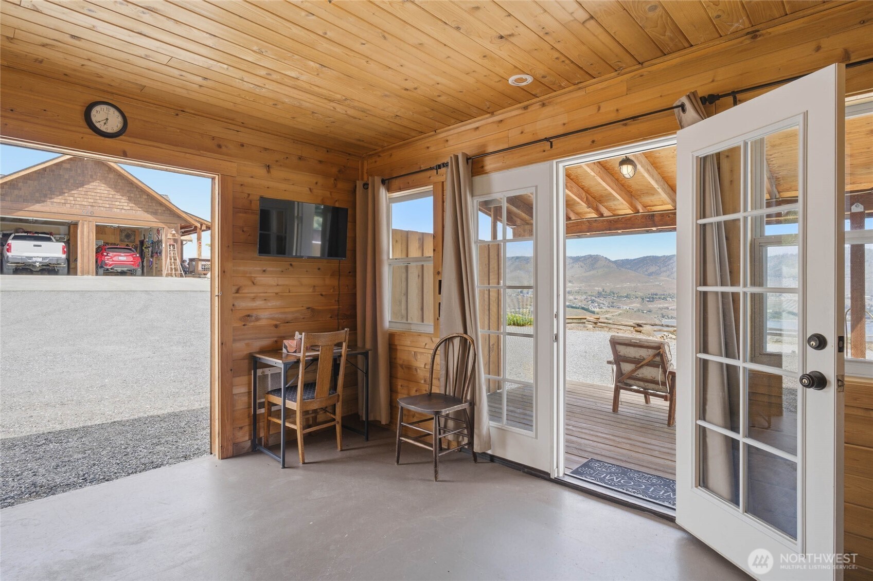 240 Little Butte Ranch Road Chelan, WA 98816 - Photo 37 of 39