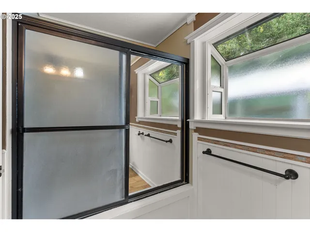 $422,000 | 124 Alpha Drive, Longview, WA 98632