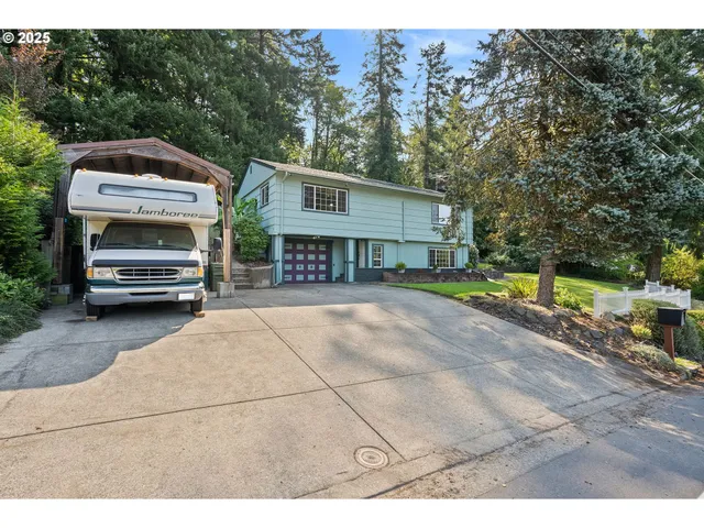 $422,000 | 124 Alpha Drive, Longview, WA 98632