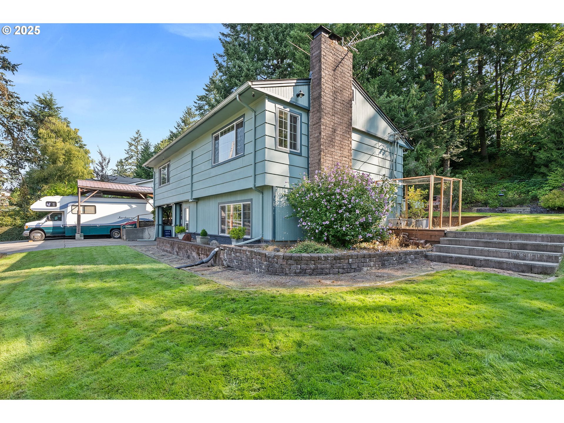 124 Alpha Drive Longview, WA 98632 - Photo 4 of 35