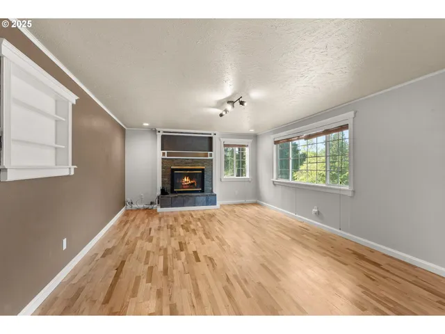 $422,000 | 124 Alpha Drive, Longview, WA 98632