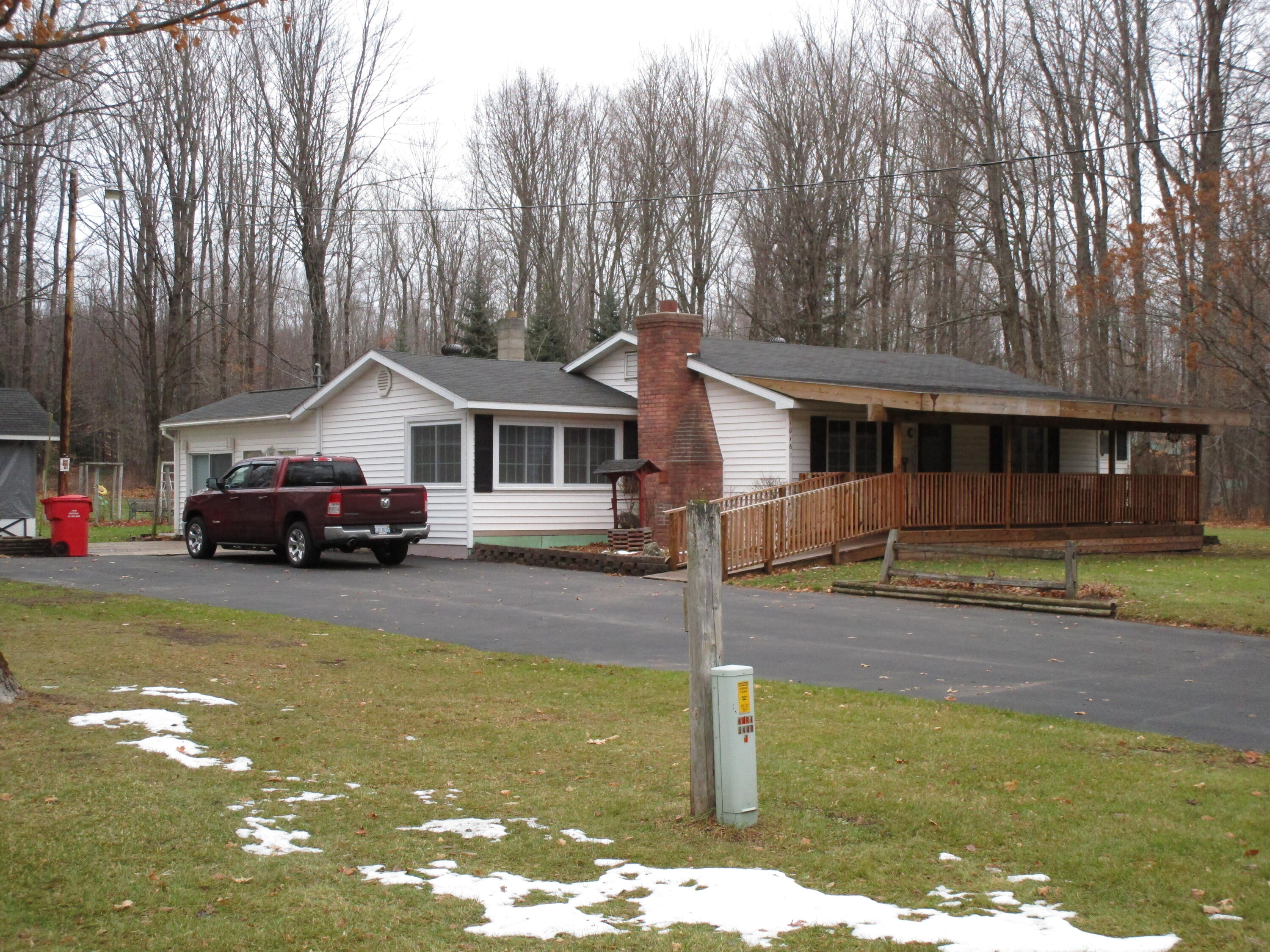 10160 Parke Road Alanson, MI 49706 - Photo 1 of 28 Gallery Image 1