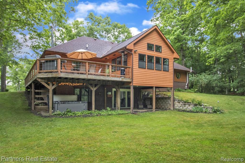 3744 Westphal Road Howell, MI 48843 - Photo 4 of 92