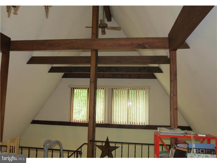 444 Noble Road Christiana, PA 17509 - Photo 11 of 25 Loft