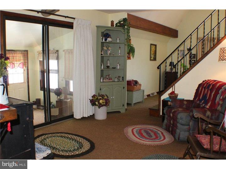 444 Noble Road Christiana, PA 17509 - Photo 3 of 25 Gallery Image 3