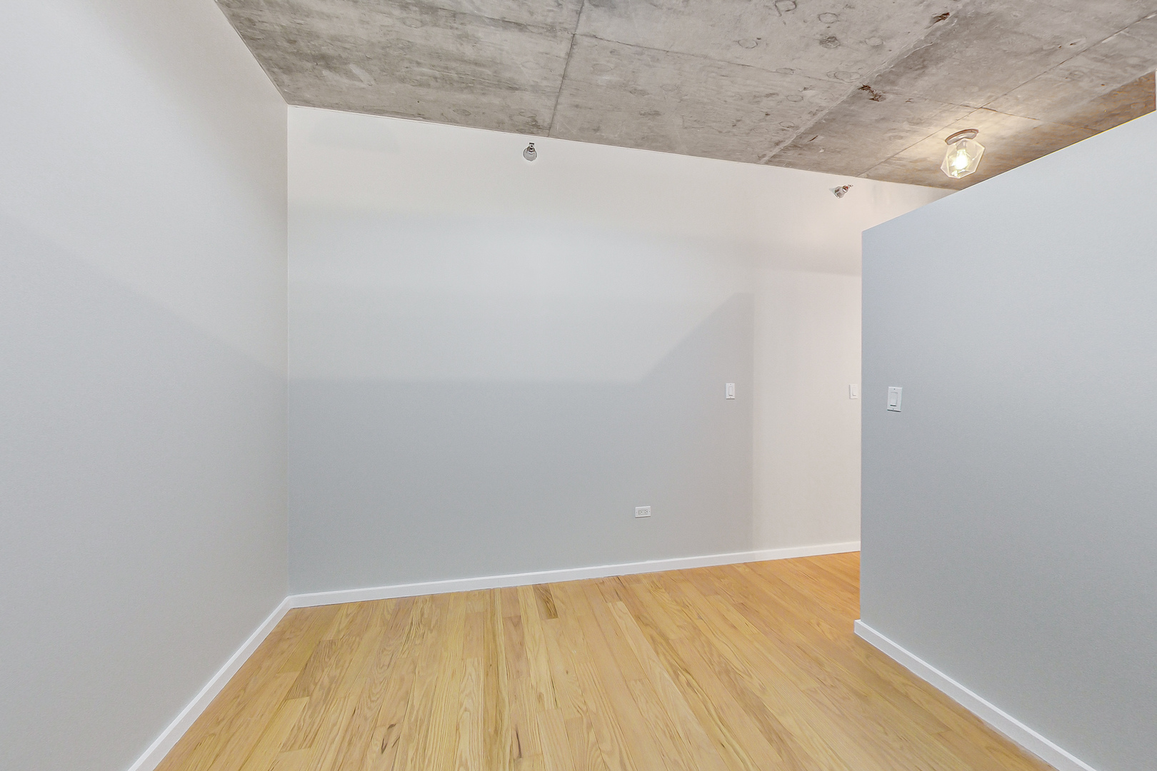 321 South Sangamon Street, Unit 408 Chicago, IL 60607 - Photo 24 of 31 a view of an empty room