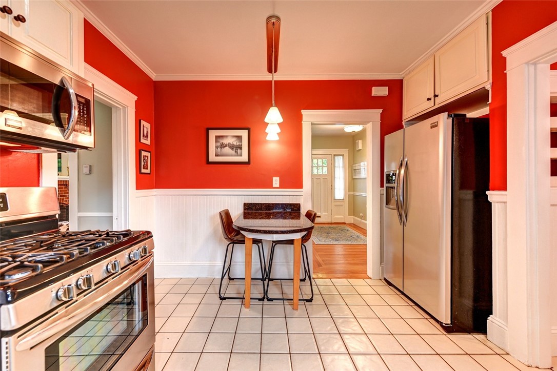 93 Lyndon Road Cranston, RI 02905 - Photo 20 of 47 Gallery Image 20