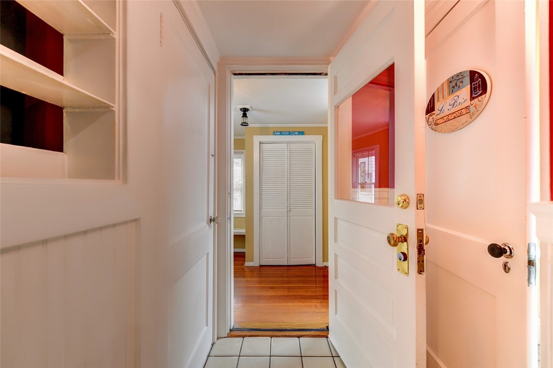 93 Lyndon Road Cranston, RI 02905 - Photo 25 of 47 Gallery Image 25