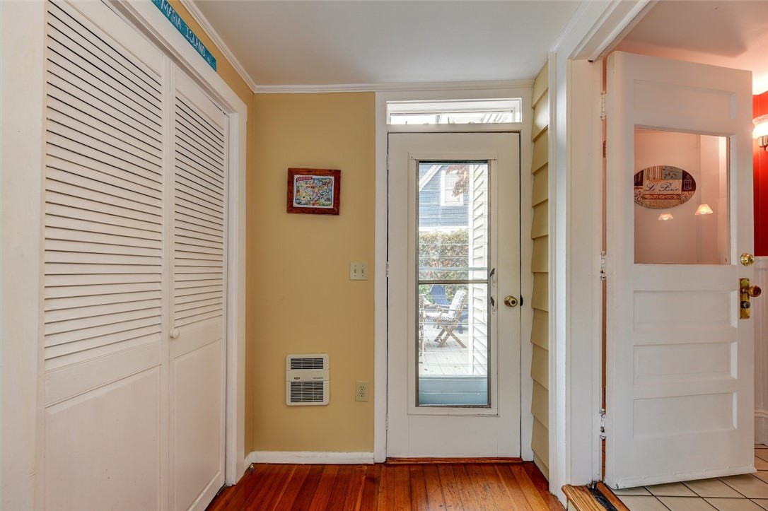 93 Lyndon Road Cranston, RI 02905 - Photo 27 of 47 Gallery Image 27