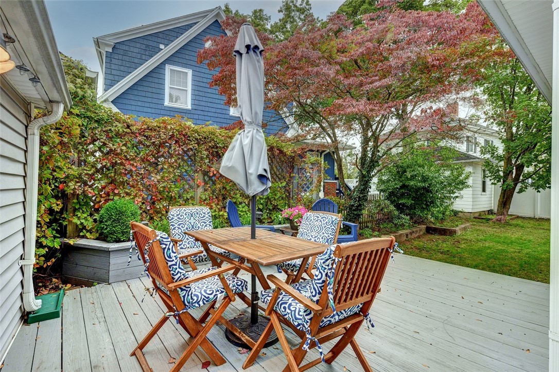 93 Lyndon Road Cranston, RI 02905 - Photo 41 of 47 Gallery Image 41