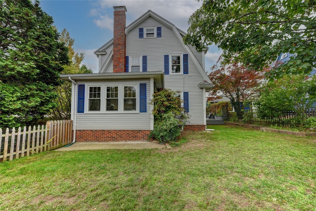 93 Lyndon Road Cranston, RI 02905 - Photo 45 of 47 Gallery Image 45