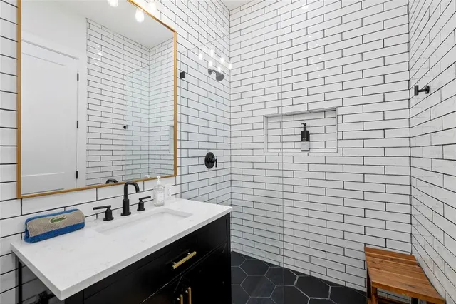 $1,260,000 | 30247 Fairway Drive, Wesley Chapel, FL 33543