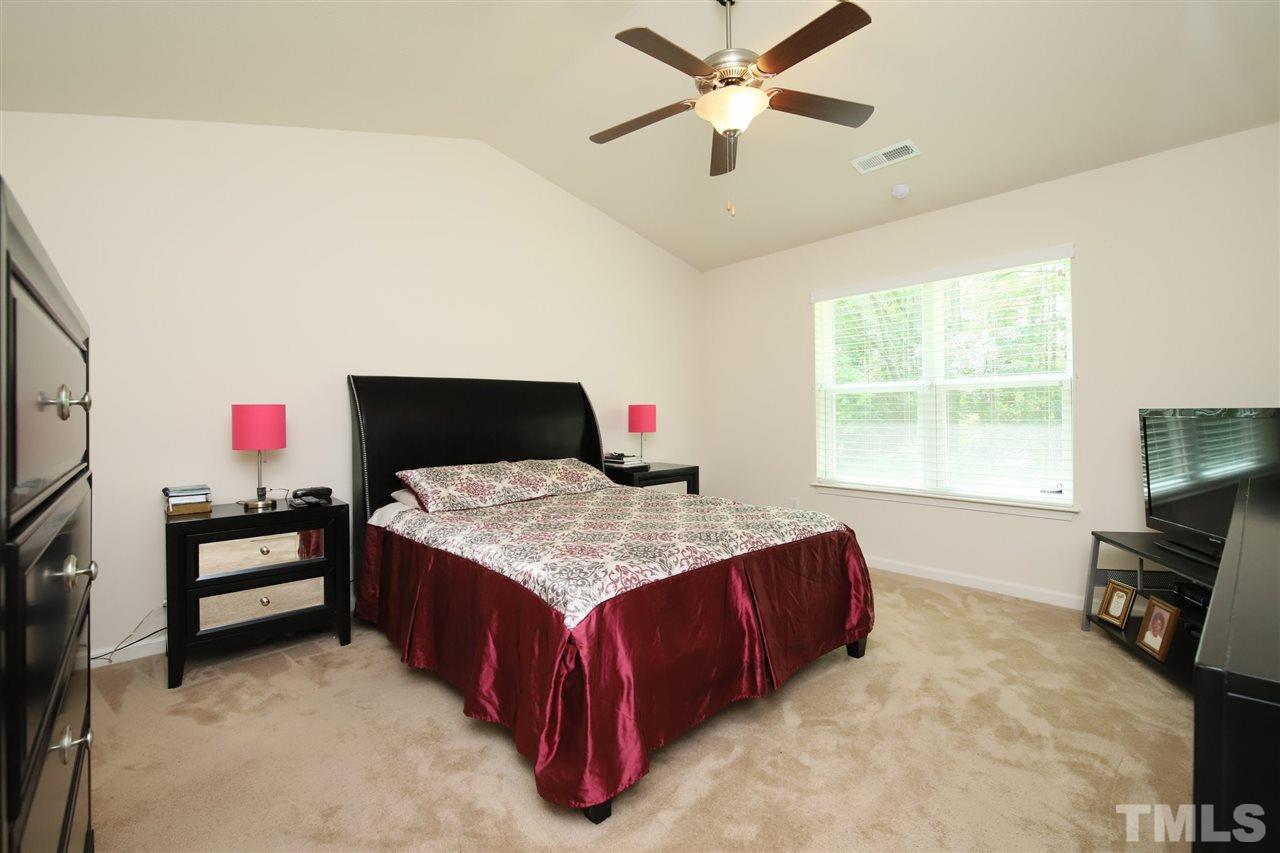 255 West Waycliff Road Henderson, NC 27537 - Photo 13 of 30 Gallery Image 13