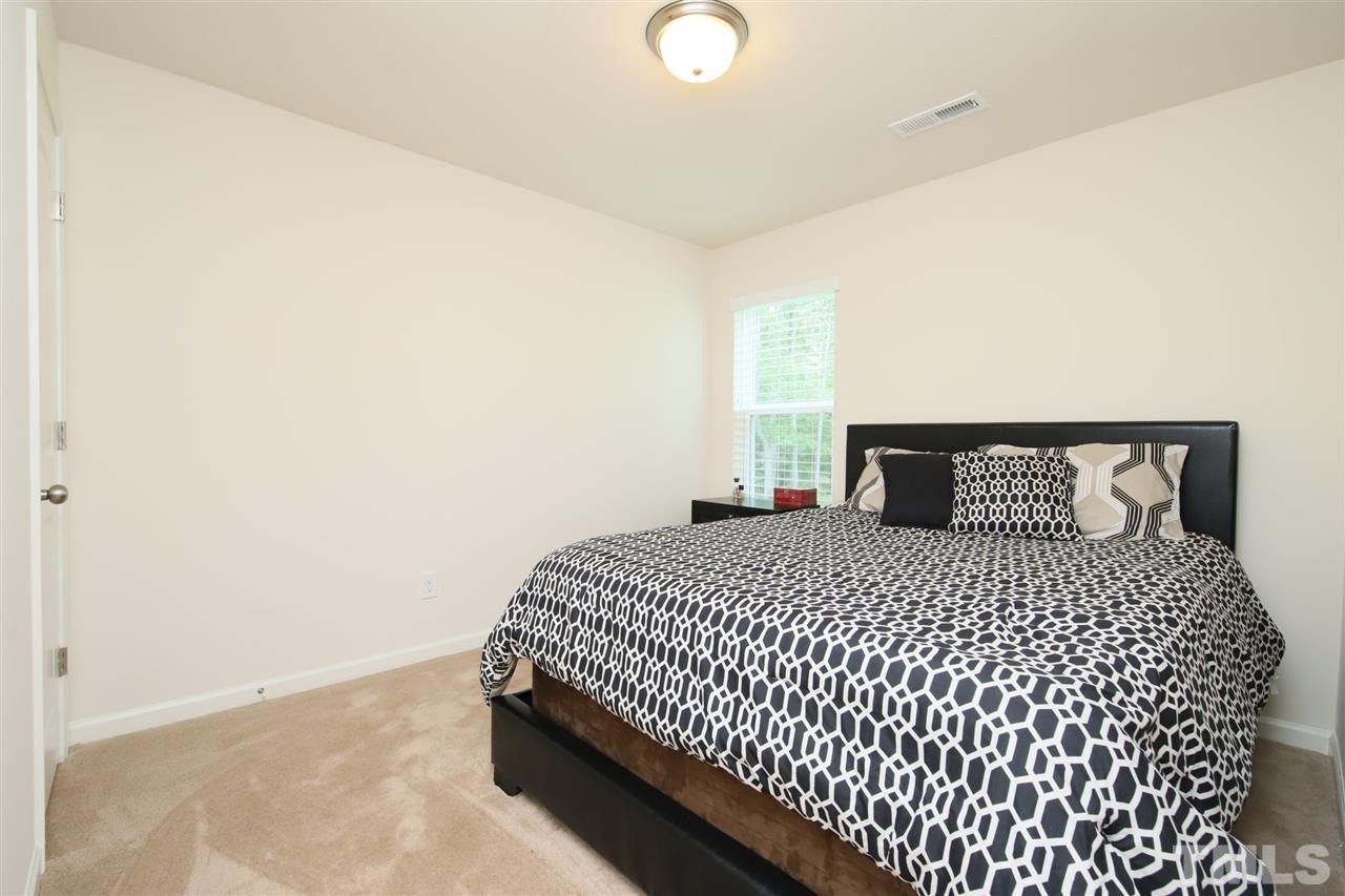 255 West Waycliff Road Henderson, NC 27537 - Photo 18 of 30 Gallery Image 18