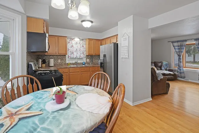 $259,900 | 3257 90th Street, Sturtevant, WI 53177