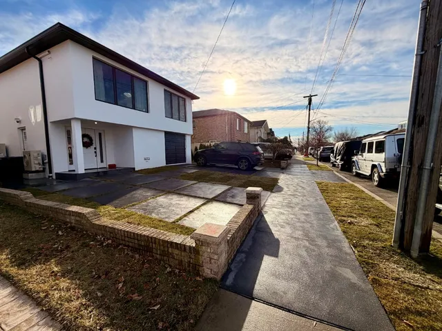 $1,375,000 | 163-23 87th Street | Rockwood Park