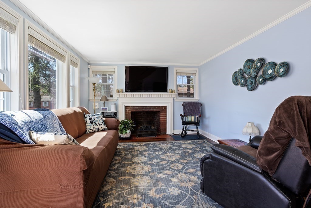 77 Orchard Road Billerica, MA 01821 - Photo 10 of 35 Gallery Image 10