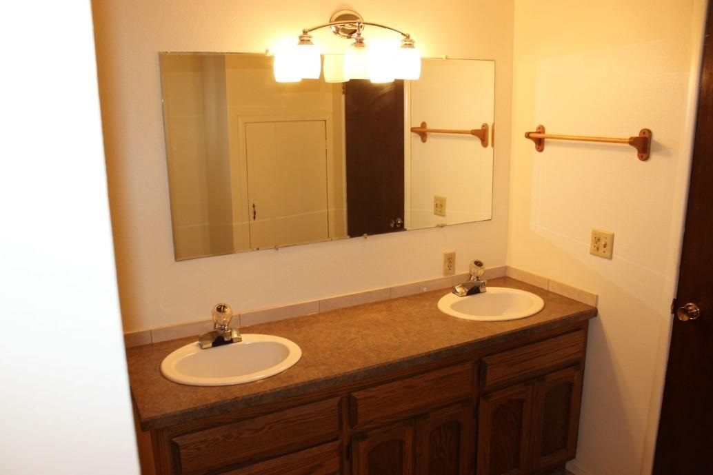 934 Valley-Westside Road Colville, WA 99114 - Photo 13 of 20
