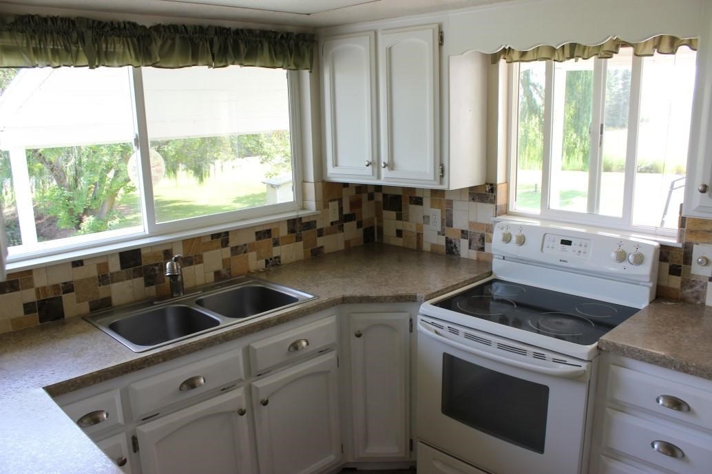 934 Valley-Westside Road Colville, WA 99114 - Photo 8 of 20