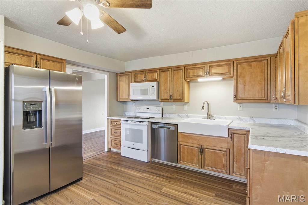 54 Lincoln Lane Highland, IL 62249 - Photo 3 of 25