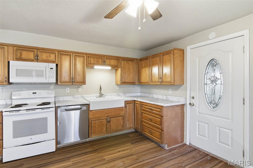 54 Lincoln Lane Highland, IL 62249 - Photo 5 of 25