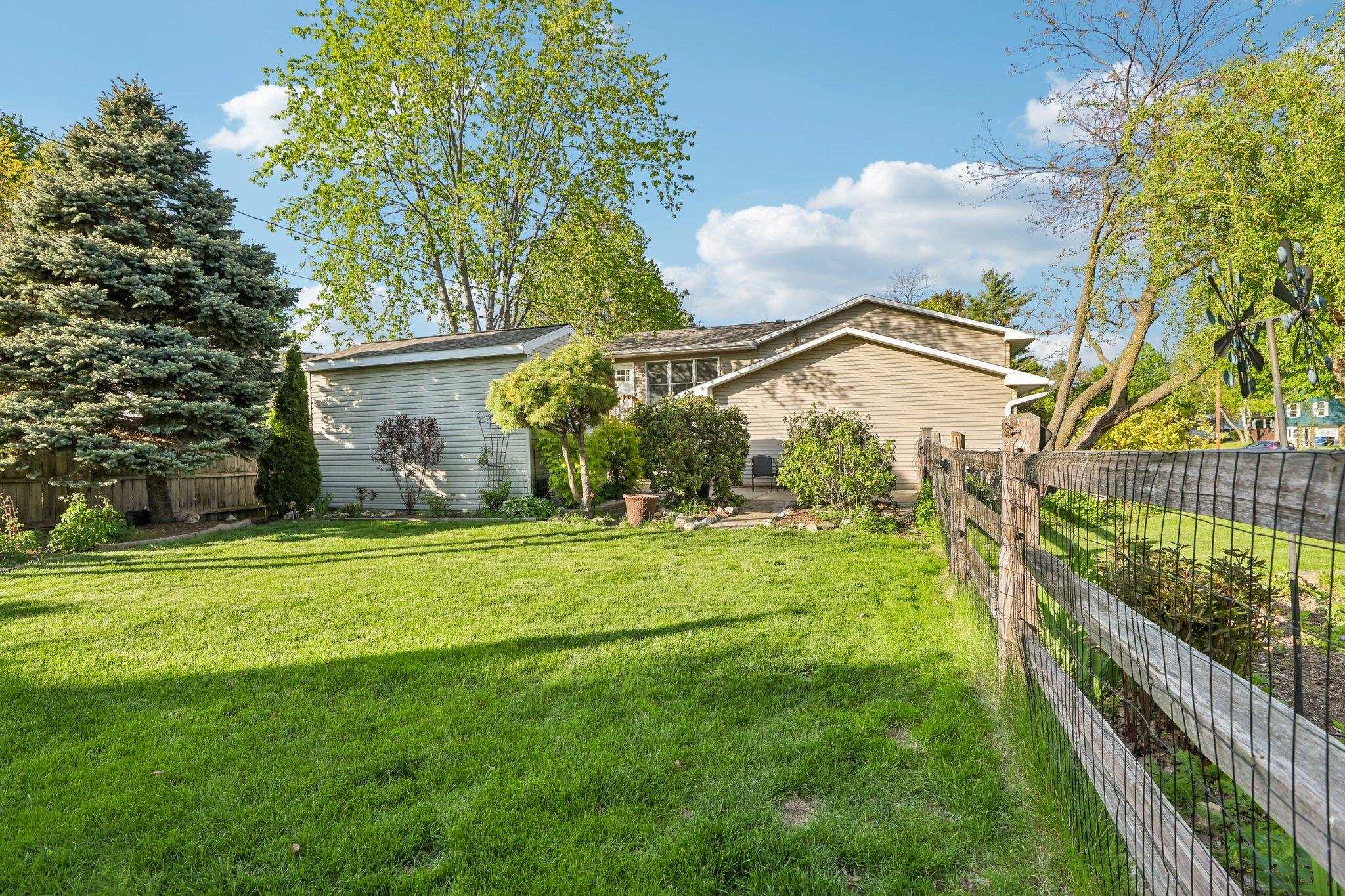 1620 Maple Street Middleton, WI 53562 - Photo 48 of 58
